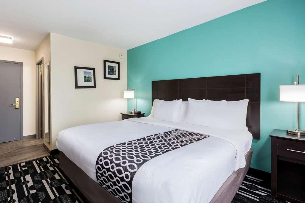 Baymont By Wyndham Oklahoma City Bricktown Номер фото